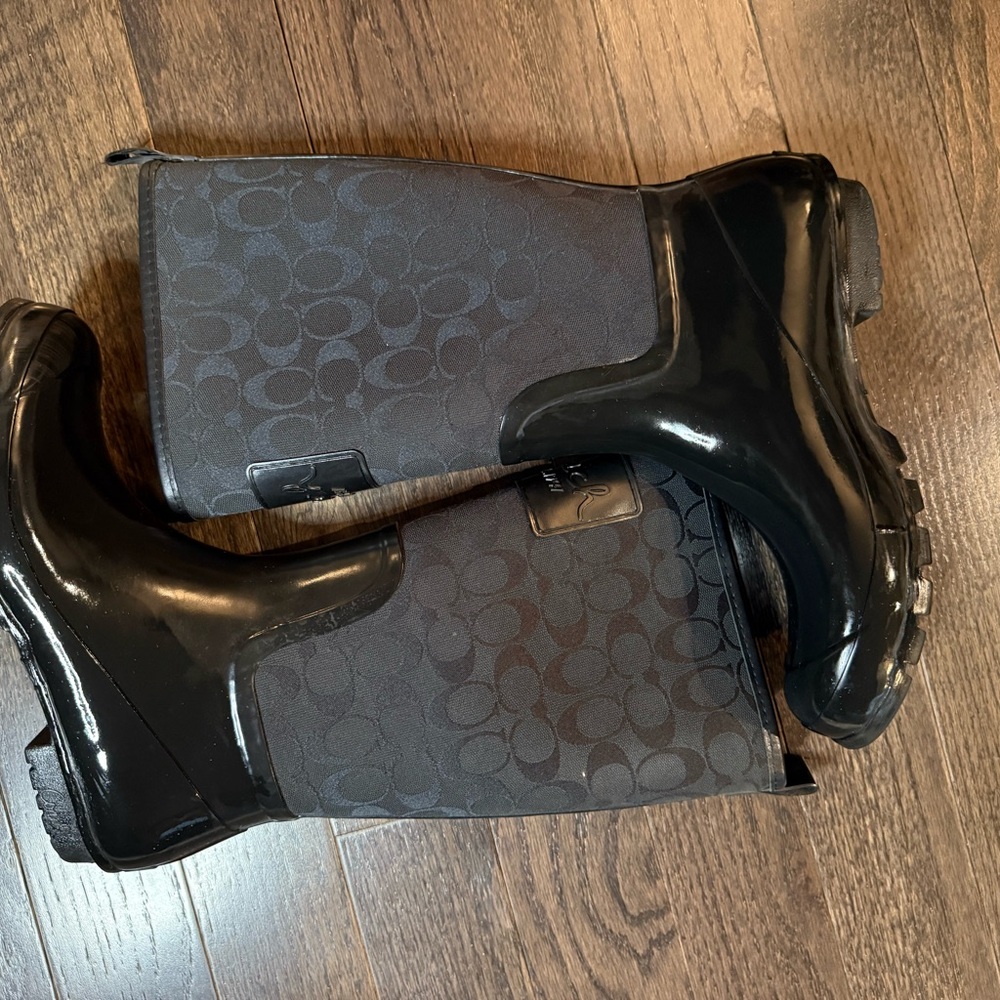 Black Coach Rainboots